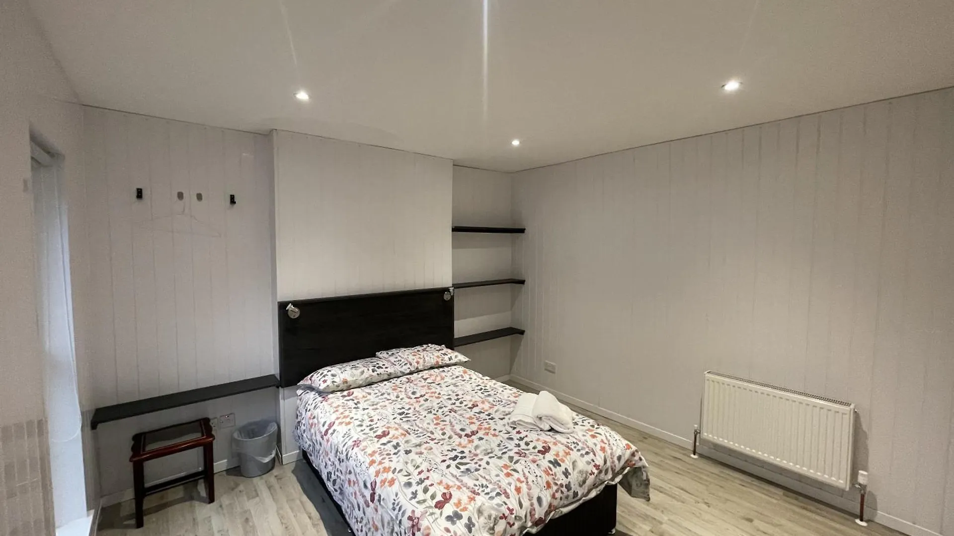 Oyo Queens Quarter Belfast 2*,  United Kingdom