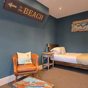 Guest house Ashburton House - ****