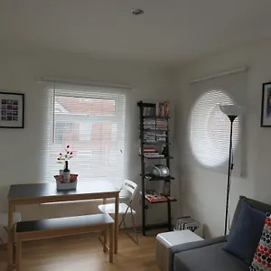 Fantastic Location - Parking - Business Or Leisure Belfast