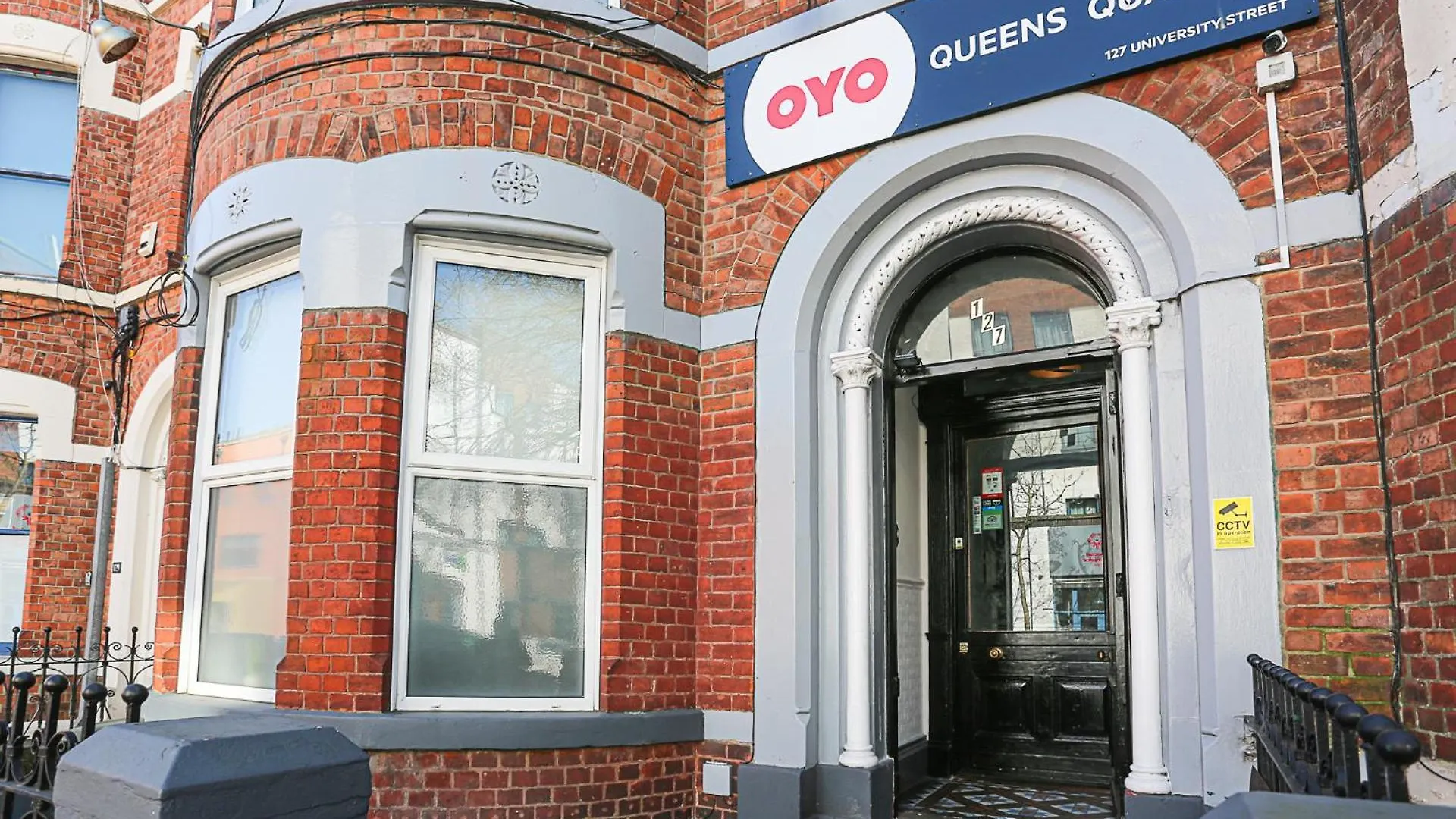 Oyo Queens Quarter ベルファスト ホテル