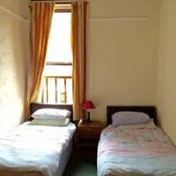 Oyo Queens Quarter Belfast Hotell